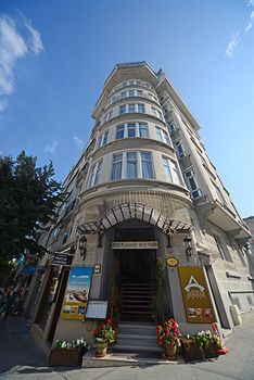 Adamar in Istanbul