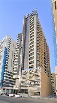 Al Majaz PremiEre Deluxe Hotel Apartments in Sharjah