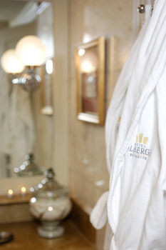 Albergo