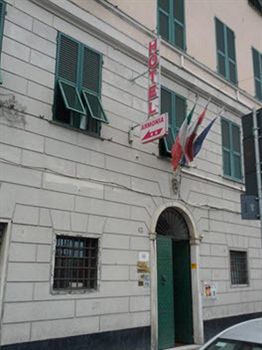 Red and Blues Music Hotel Genova