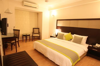 Emblem Hotel