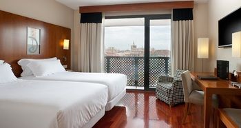 NH Malaga