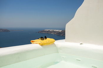 Amaze Suites in Santorini