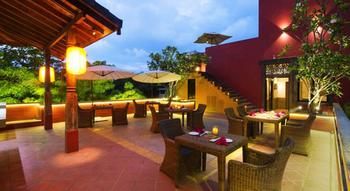Zylan Luxury Villa